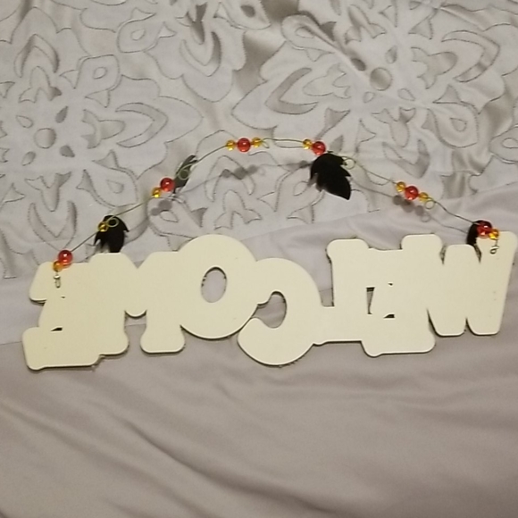 Fall "Welcome" Sign - Front Door Hanging Sign - Picture 5 of 5